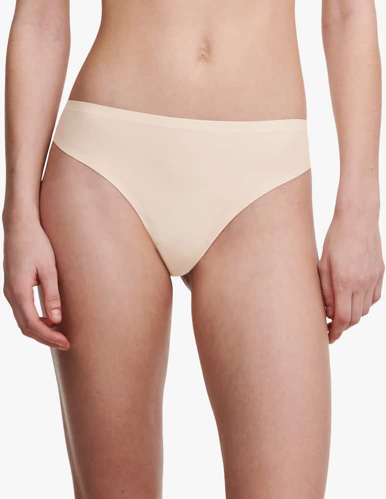 Chantelle Slip invisibile senza cuciture - immagine 2 Chantelle Slip invisibile senza cuciture - immagine 2
