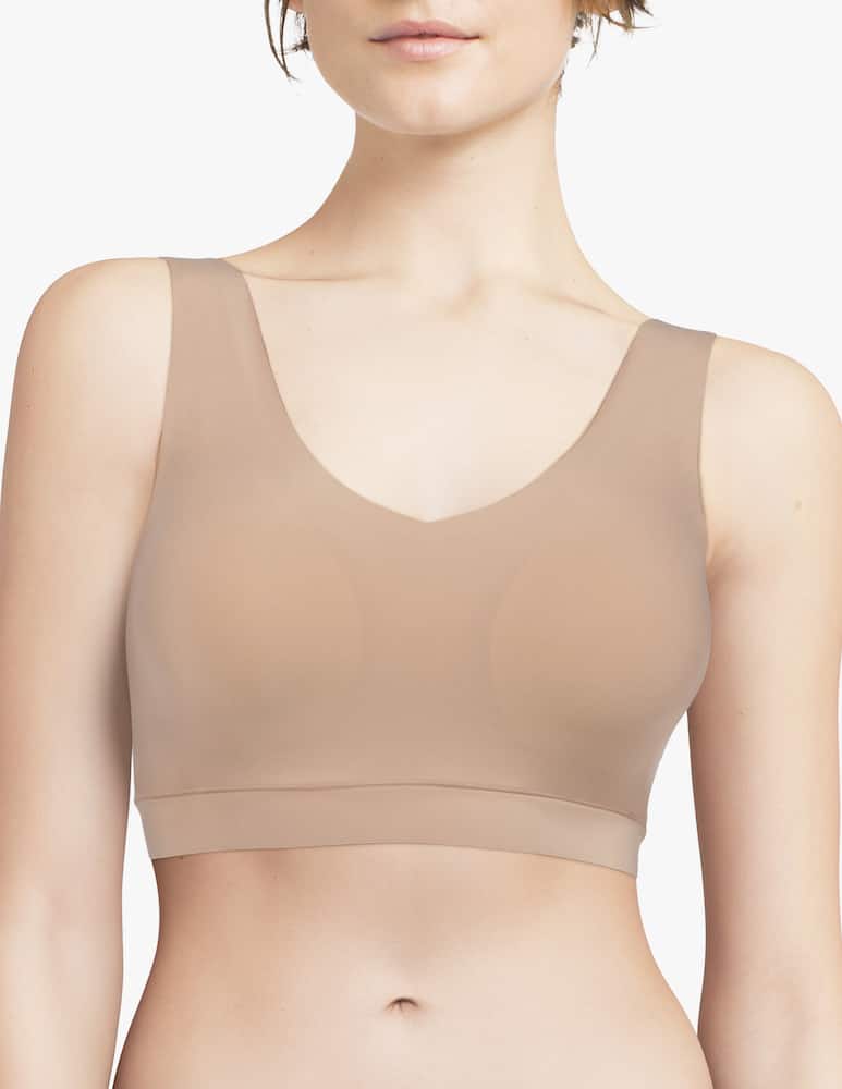 Chantelle Brassiere padded v neck - picture 1 Chantelle Brassiere padded v neck - picture 1