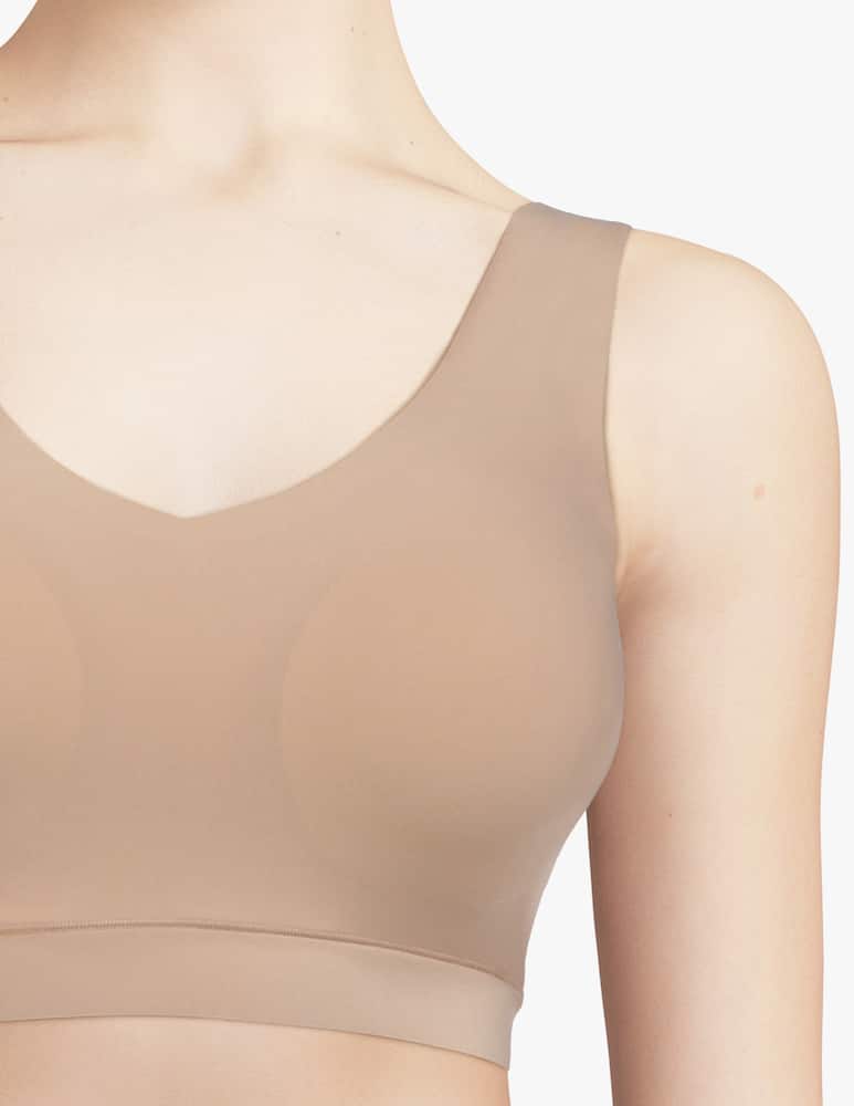 Chantelle Brassiere padded v neck - picture 3 Chantelle Brassiere padded v neck - picture 3