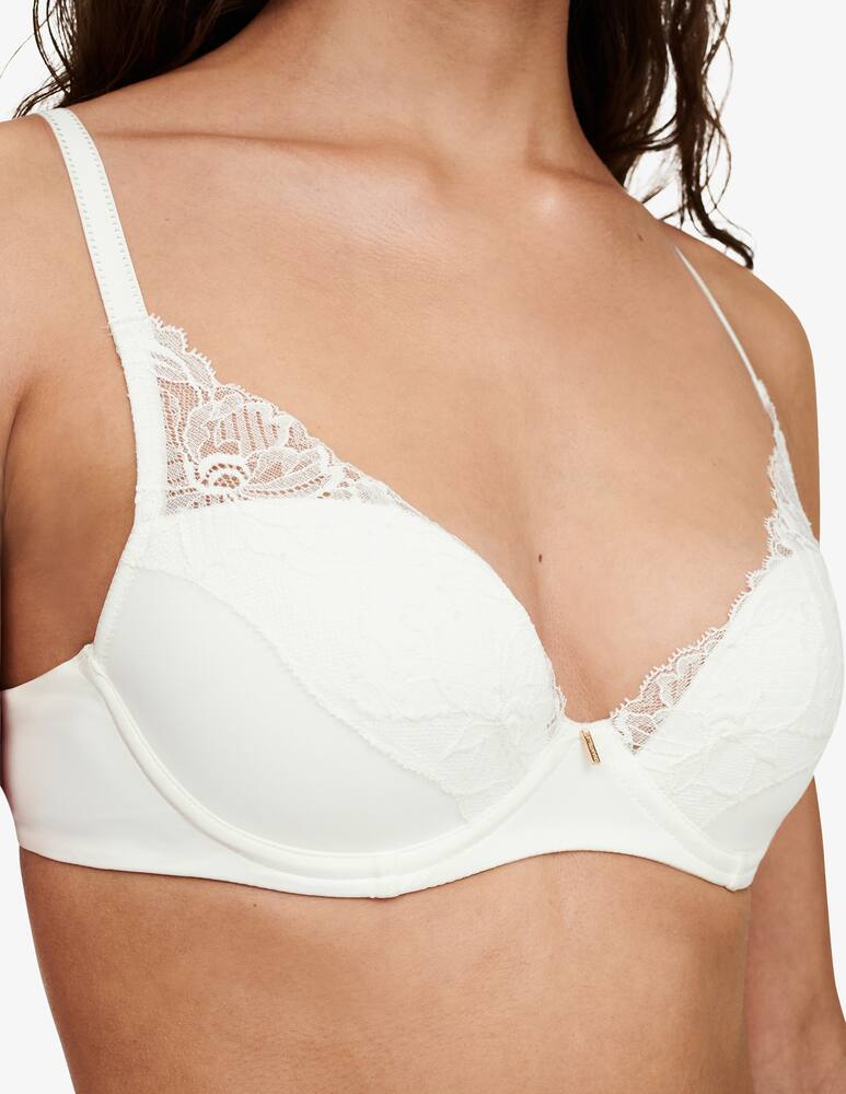 rinascente Chantelle Bra with underwire and deep neckline