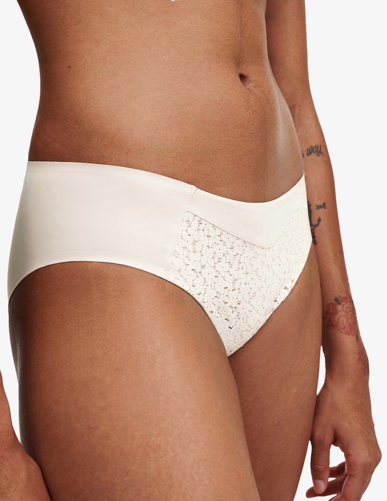 Chantelle Slip standard vita normale - immagine 4 Chantelle Slip standard vita normale - immagine 4