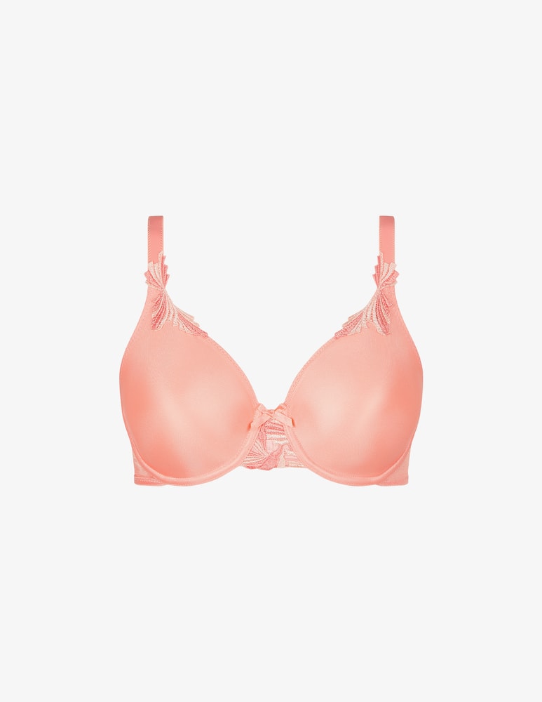 Chantelle Pre-shaped bra with underwire - picture 1 Chantelle Pre-shaped bra with underwire - picture 1