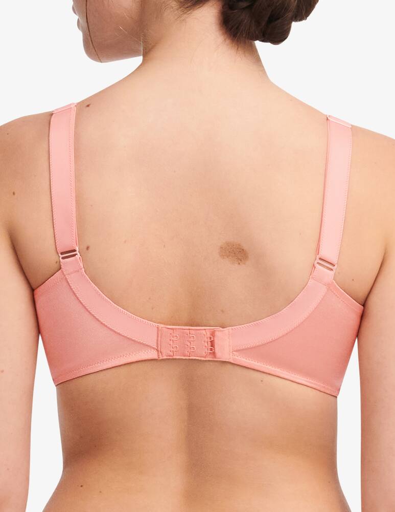 Chantelle Pre-shaped bra with underwire - picture 3 Chantelle Pre-shaped bra with underwire - picture 3
