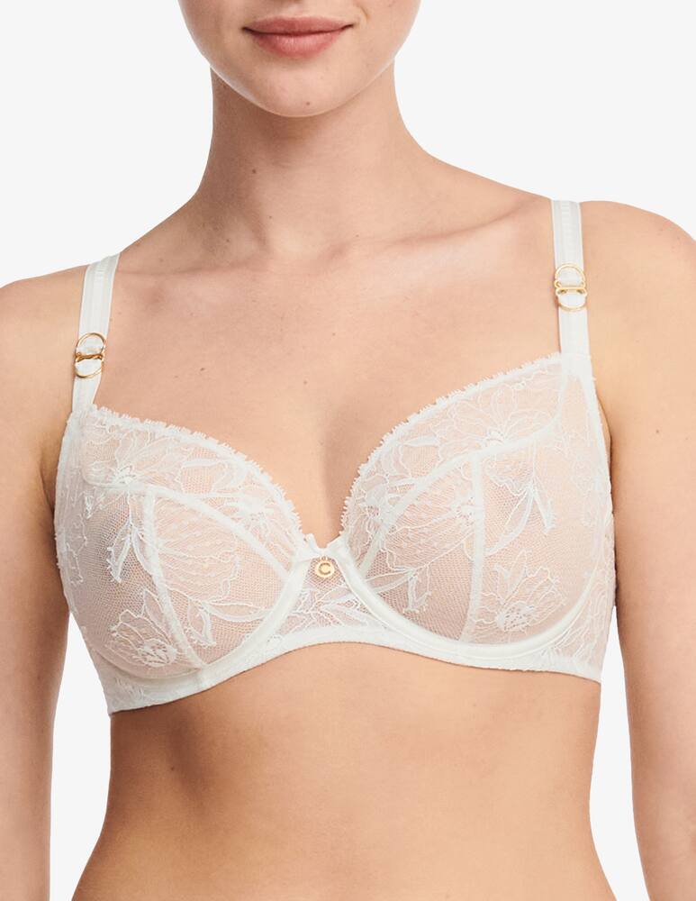 Chantelle Covering underwired bra - picture 2 Chantelle Covering underwired bra - picture 2