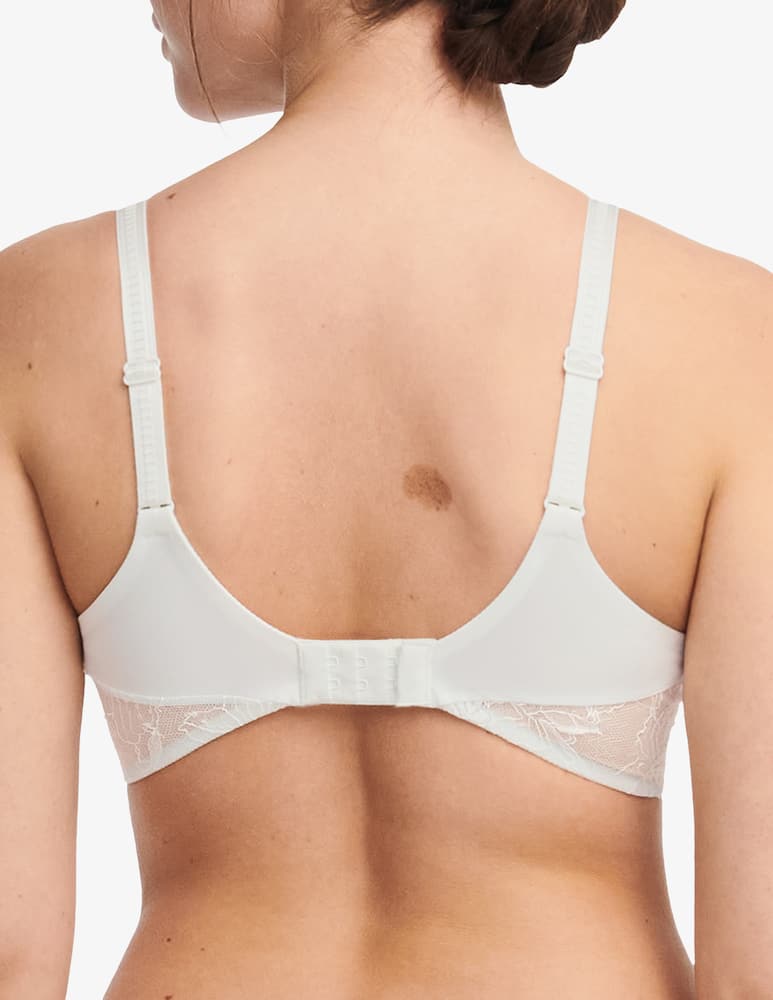 Chantelle Covering underwired bra - picture 3 Chantelle Covering underwired bra - picture 3
