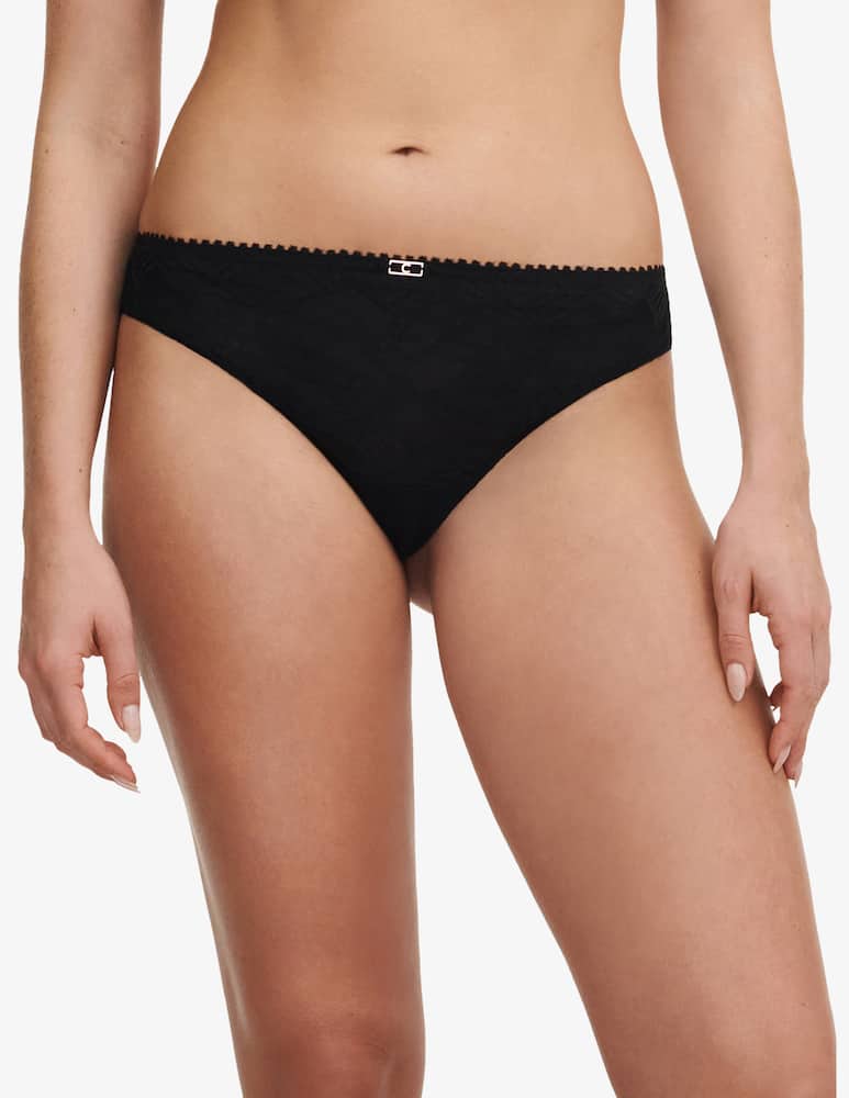 Chantelle Standard tanga - picture 2 Chantelle Standard tanga - picture 2