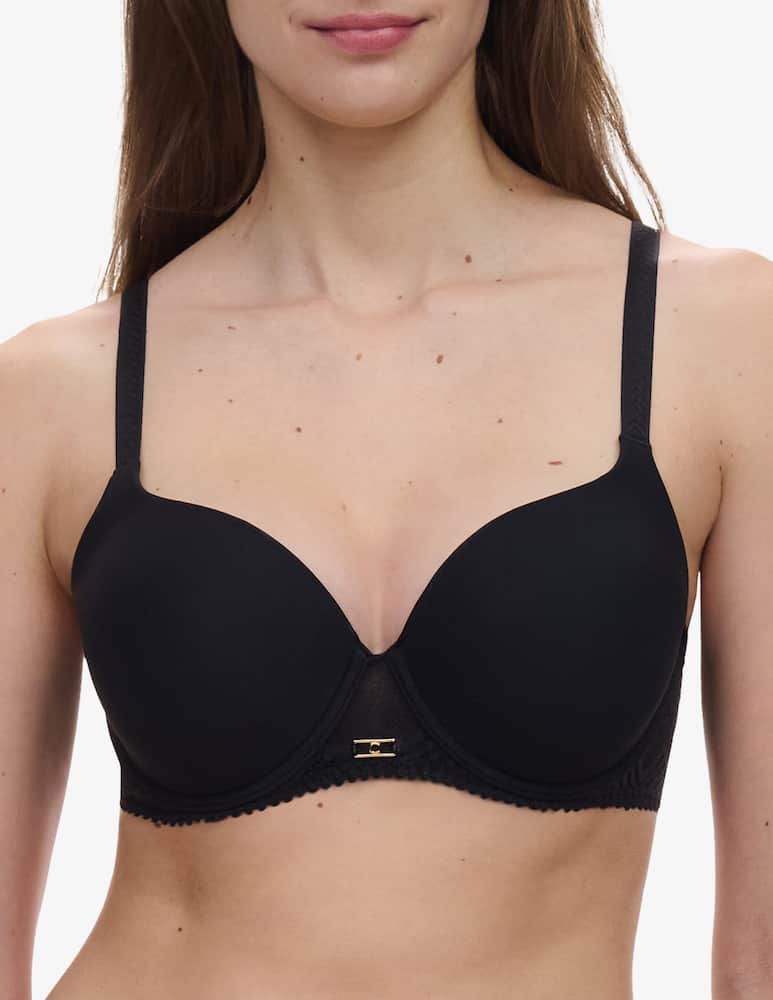 Chantelle Cover bra with underwire wrap - picture 2