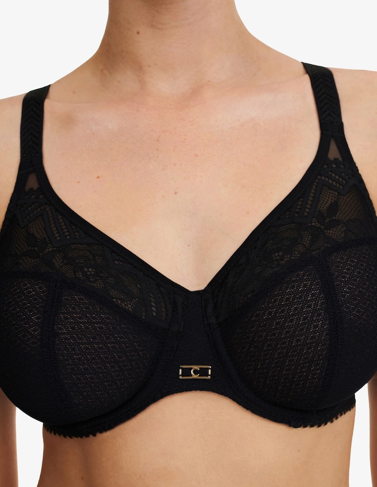 Chantelle Very enveloping underwired bra - picture 4 Chantelle Very enveloping underwired bra - picture 4