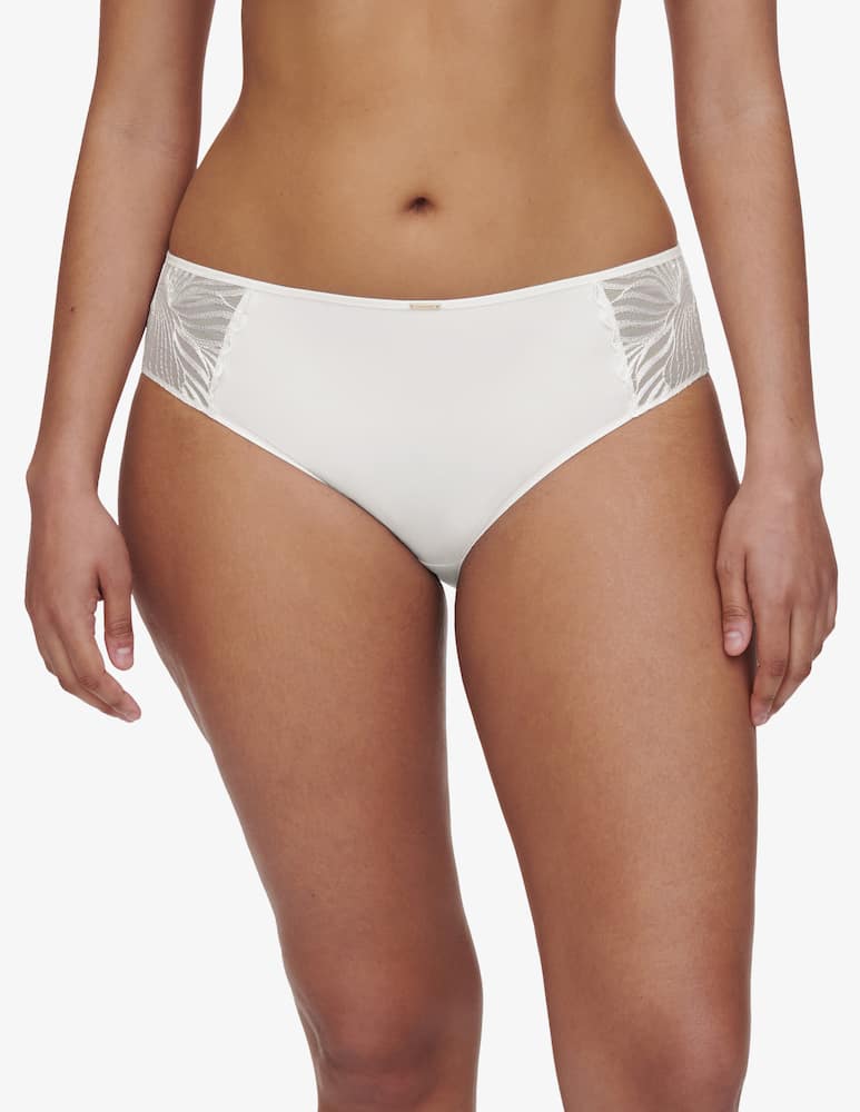 Chantelle Standard culotte normal waist - picture 2 Chantelle Standard culotte normal waist - picture 2