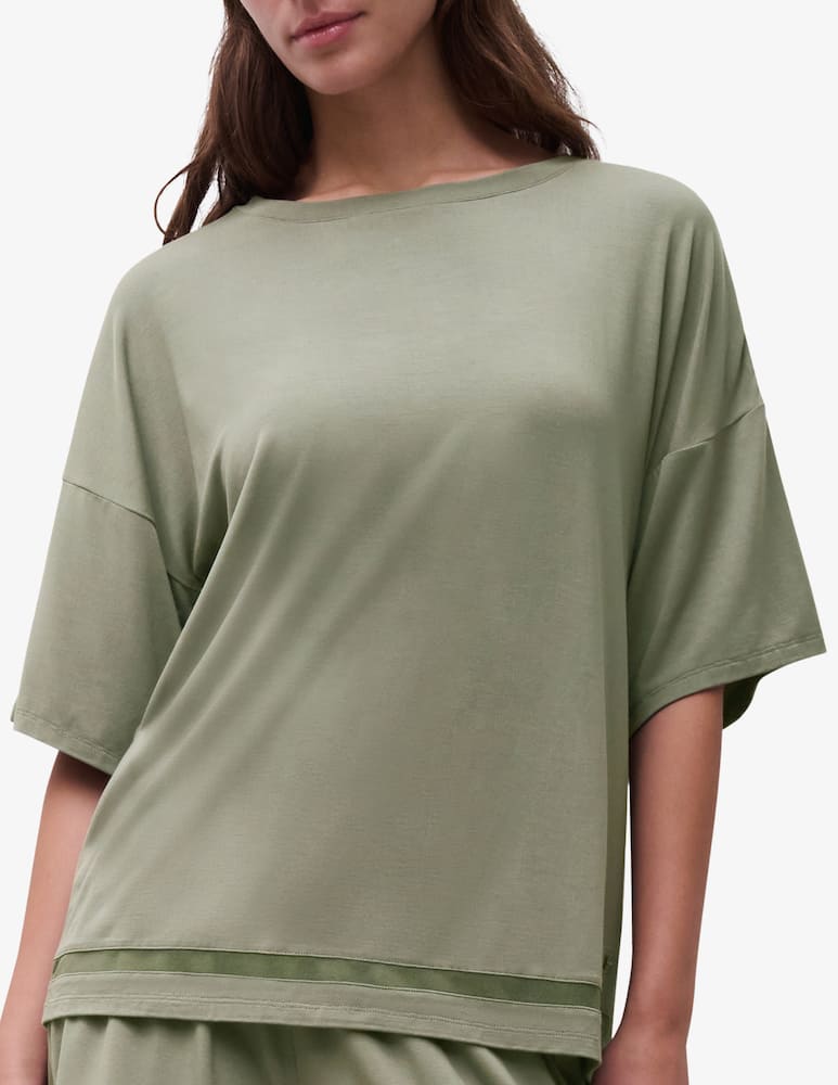 Chantelle Loungewear short sleeve t-shirt - picture 2 Chantelle Loungewear short sleeve t-shirt - picture 2