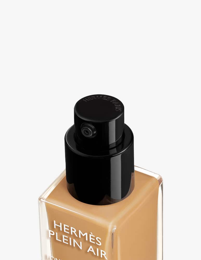 rinascente HERMÈS Plein Air Luminous Matte Skincare Foundation