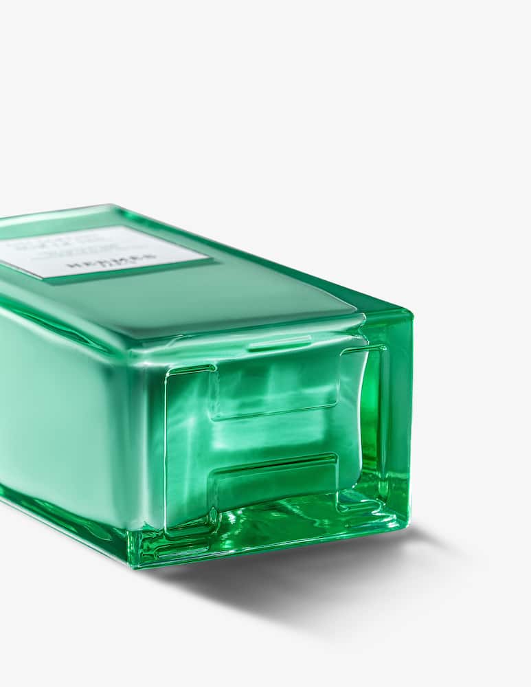 HERMÈS Un Jardin Sur Le Nil Moisturizing Body Lotion - picture 2 HERMÈS Un Jardin Sur Le Nil Moisturizing Body Lotion - picture 2