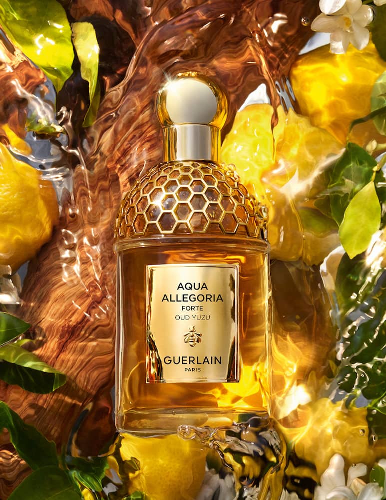 Guerlain Aqua Allegoria Oud Yuzu Forte Eau de Parfum - immagine 2 Guerlain Aqua Allegoria Oud Yuzu Forte Eau de Parfum - immagine 2
