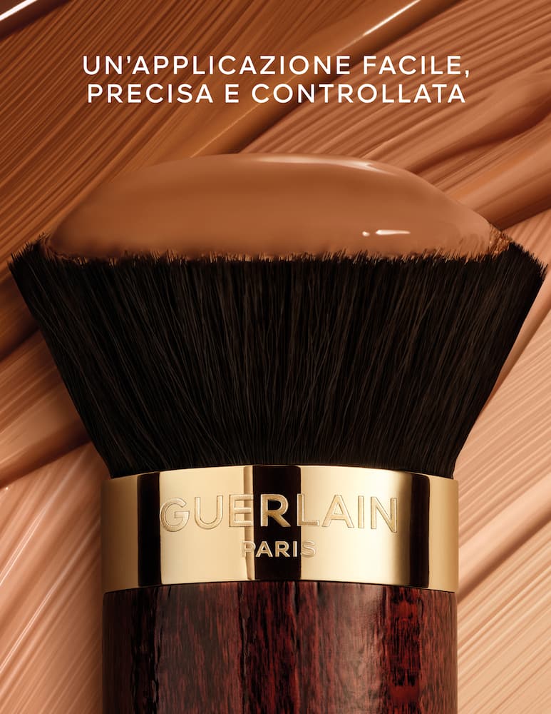 Guerlain Kabuki Brush Pennello per Fondotinta - immagine 2 Guerlain Kabuki Brush Pennello per Fondotinta - immagine 2