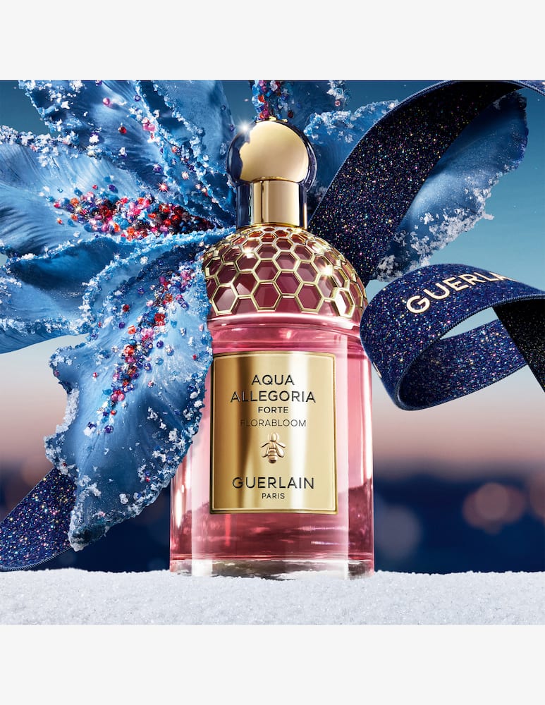 Guerlain Cofanetto Aqua Allegoria Forte Florabloom Eau de Parfum - immagine 3 Guerlain Cofanetto Aqua Allegoria Forte Florabloom Eau de Parfum - immagine 3