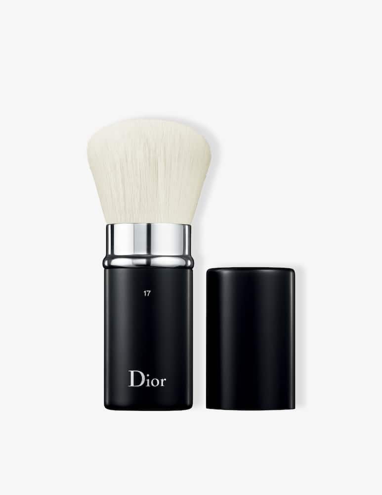 DIOR Dior Brush N°17 - Kabuki Brush - picture 1 DIOR Dior Brush N°17 - Kabuki Brush - picture 1