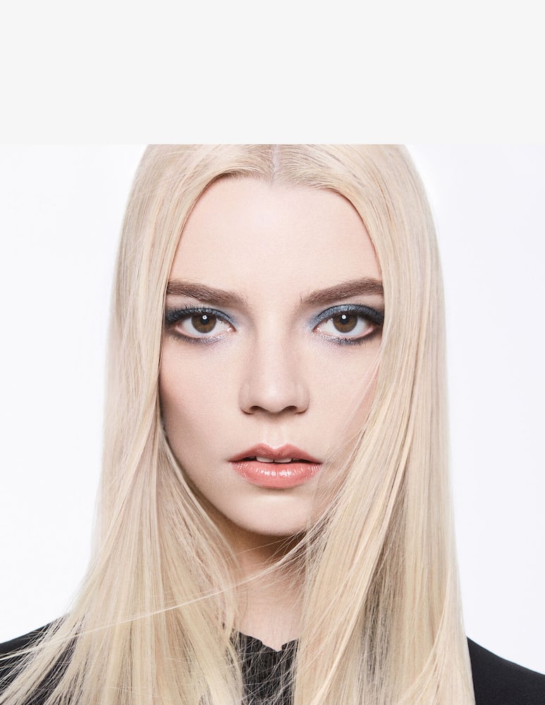 DIOR Diorshow Iconic Overcurl Volume Mascara - picture 3 DIOR Diorshow Iconic Overcurl Volume Mascara - picture 3