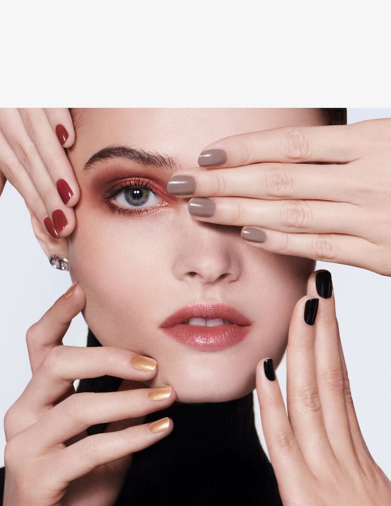 DIOR Dior Vernis Smalto effetto gel e colore couture - immagine 2 DIOR Dior Vernis Smalto effetto gel e colore couture - immagine 2