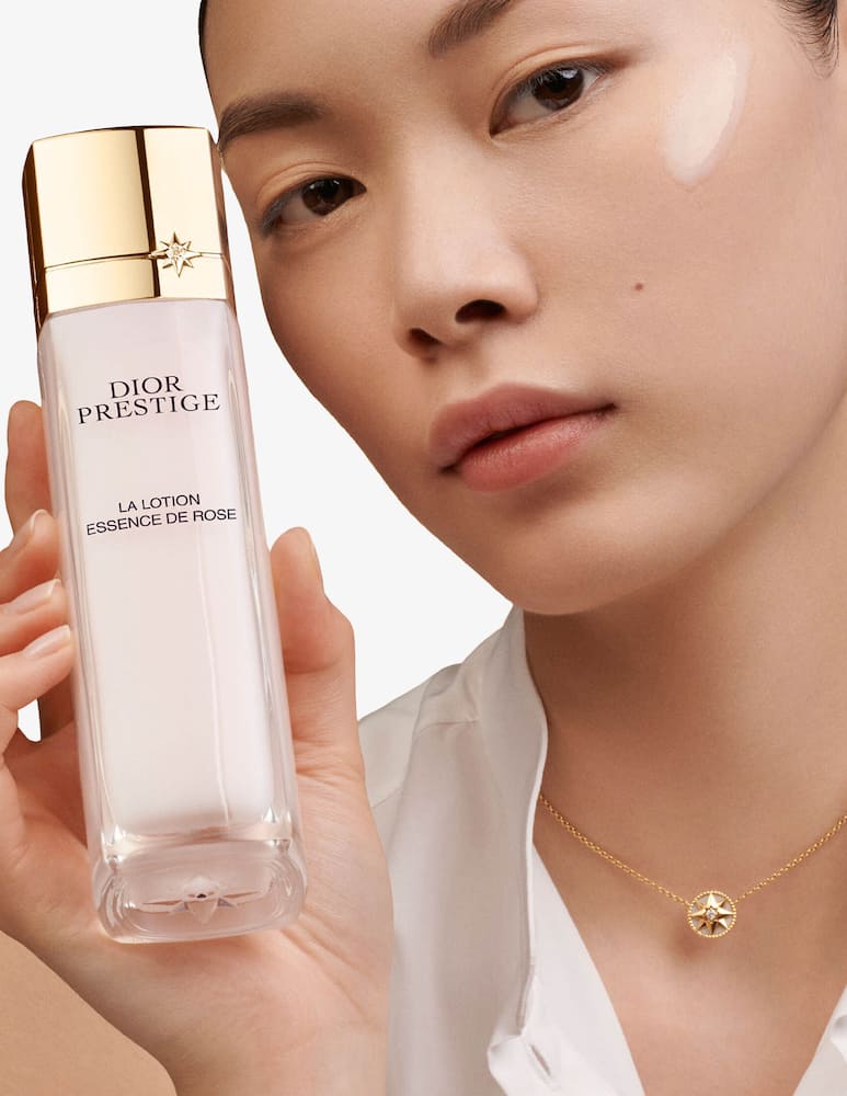 DIOR Dior Prestige La Lotion Essence de Rose - immagine 5 DIOR Dior Prestige La Lotion Essence de Rose - immagine 5