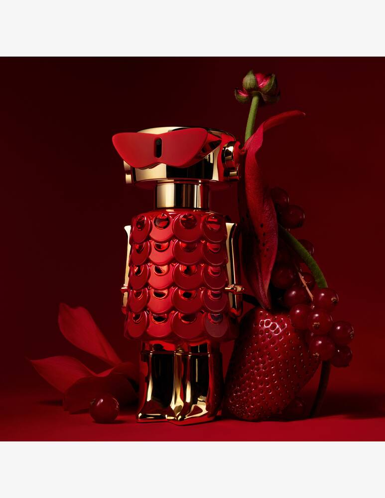 Rabanne Fame In Love Parfum Elixir - picture 3 Rabanne Fame In Love Parfum Elixir - picture 3