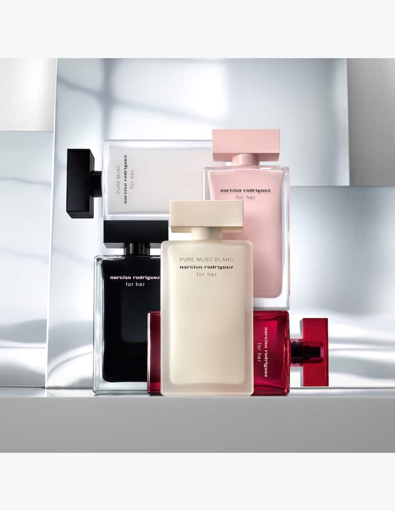 Narciso Rodriguez For Her Pure Musc Blanc Eau de Parfum Intense - immagine 4 Narciso Rodriguez For Her Pure Musc Blanc Eau de Parfum Intense - immagine 4