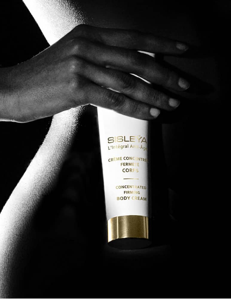Sisley Sisleÿa L'Intégral Anti-Âge Crème Concentrée Fermeté Corps - picture 5 Sisley Sisleÿa L'Intégral Anti-Âge Crème Concentrée Fermeté Corps - picture 5