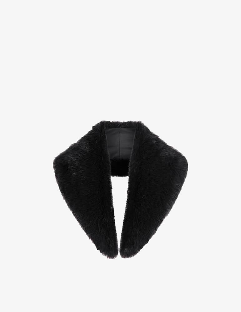 Sandro Ferrone Faux fur collar - picture 1 Sandro Ferrone Faux fur collar - picture 1