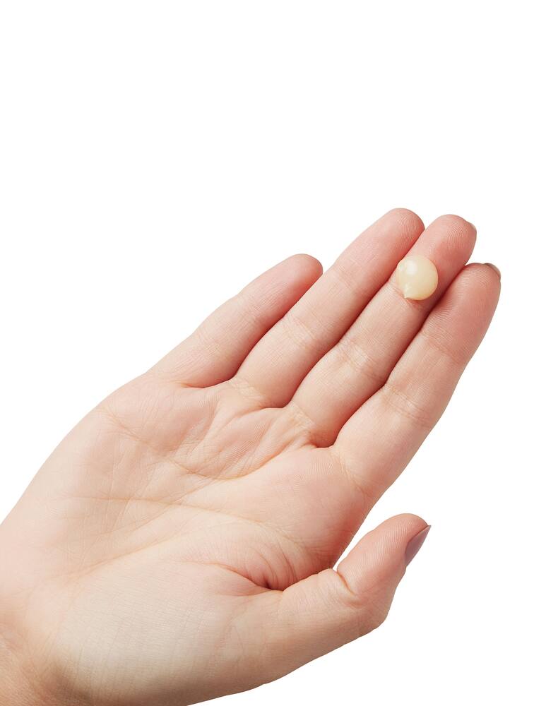 Kiehl's Calendula Serum-Infused Water Cream - picture 3 Kiehl's Calendula Serum-Infused Water Cream - picture 3