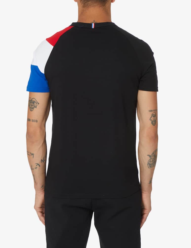 Le Coq Sportif Tricolor sleeve tape t-shirt - Black - picture 3 Le Coq Sportif Tricolor sleeve tape t-shirt - Black - picture 3