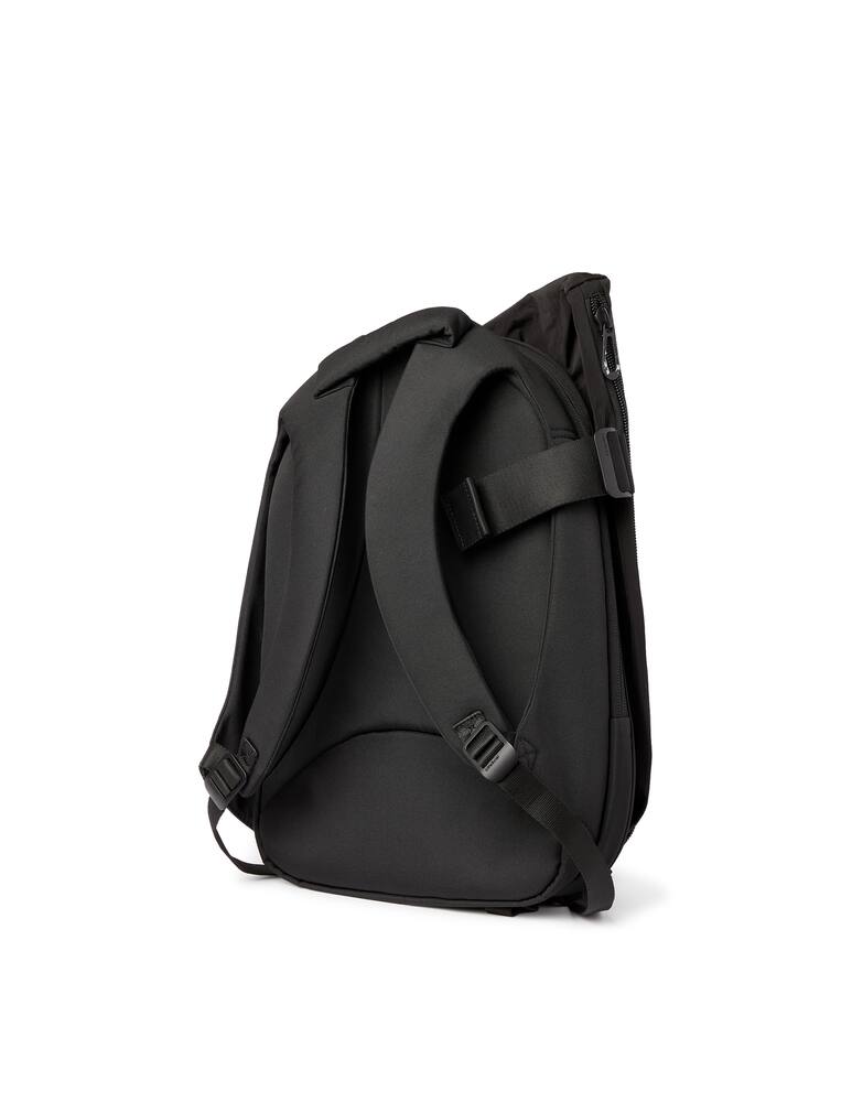 Côte&Ciel Isar medium backpack - black - picture 3 Côte&Ciel Isar medium backpack - black - picture 3