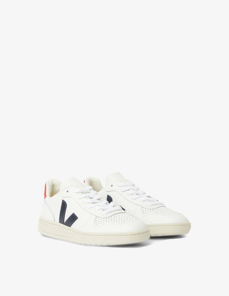 rinascente Veja Icon V10 leather low-top sneakers - white