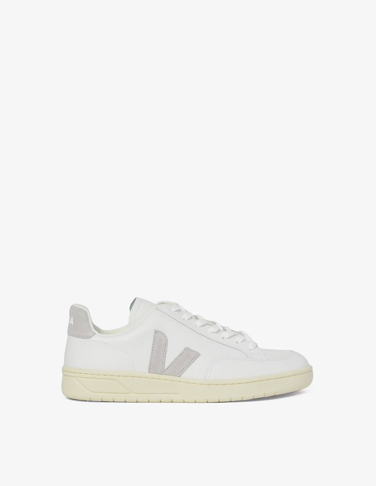 Veja Sneakers v-12 - picture 1 Veja Sneakers v-12 - picture 1