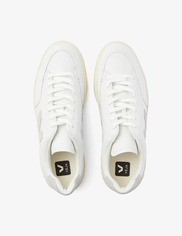 Veja Sneakers v-12 - picture 3 Veja Sneakers v-12 - picture 3