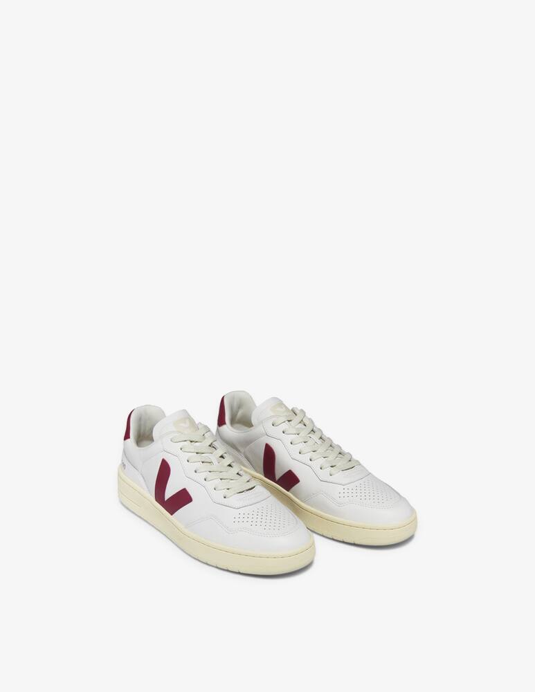 Veja Sneakers v-90 - picture 2 Veja Sneakers v-90 - picture 2
