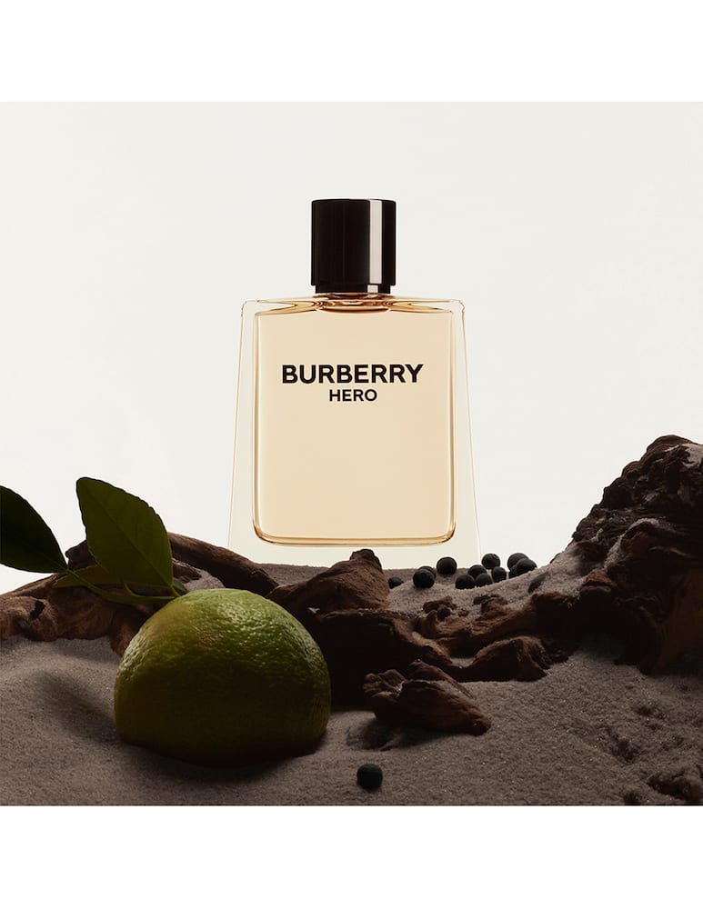 Burberry Burberry Hero Eau de Toilette Uomo - immagine 7 Burberry Burberry Hero Eau de Toilette Uomo - immagine 7