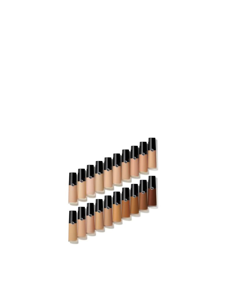 Giorgio Armani Luminous Silk concealer - picture 4 Giorgio Armani Luminous Silk concealer - picture 4