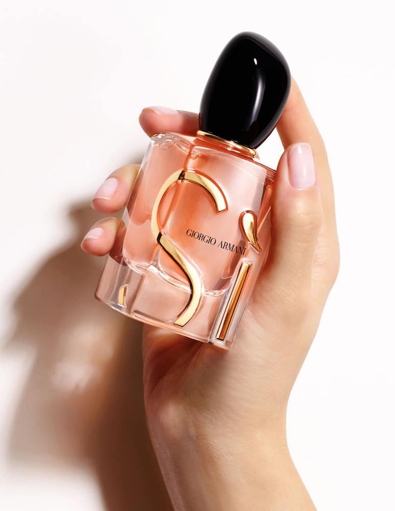 Giorgio Armani Sì Eau De Parfum Intense - immagine 4 Giorgio Armani Sì Eau De Parfum Intense - immagine 4