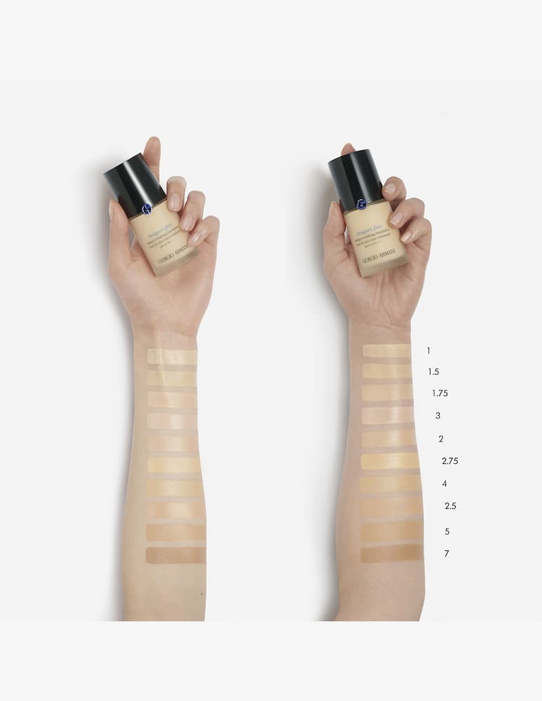 Giorgio Armani Armani Designer Glow Fondotinta Rivitalizzante - immagine 4 Giorgio Armani Armani Designer Glow Fondotinta Rivitalizzante - immagine 4