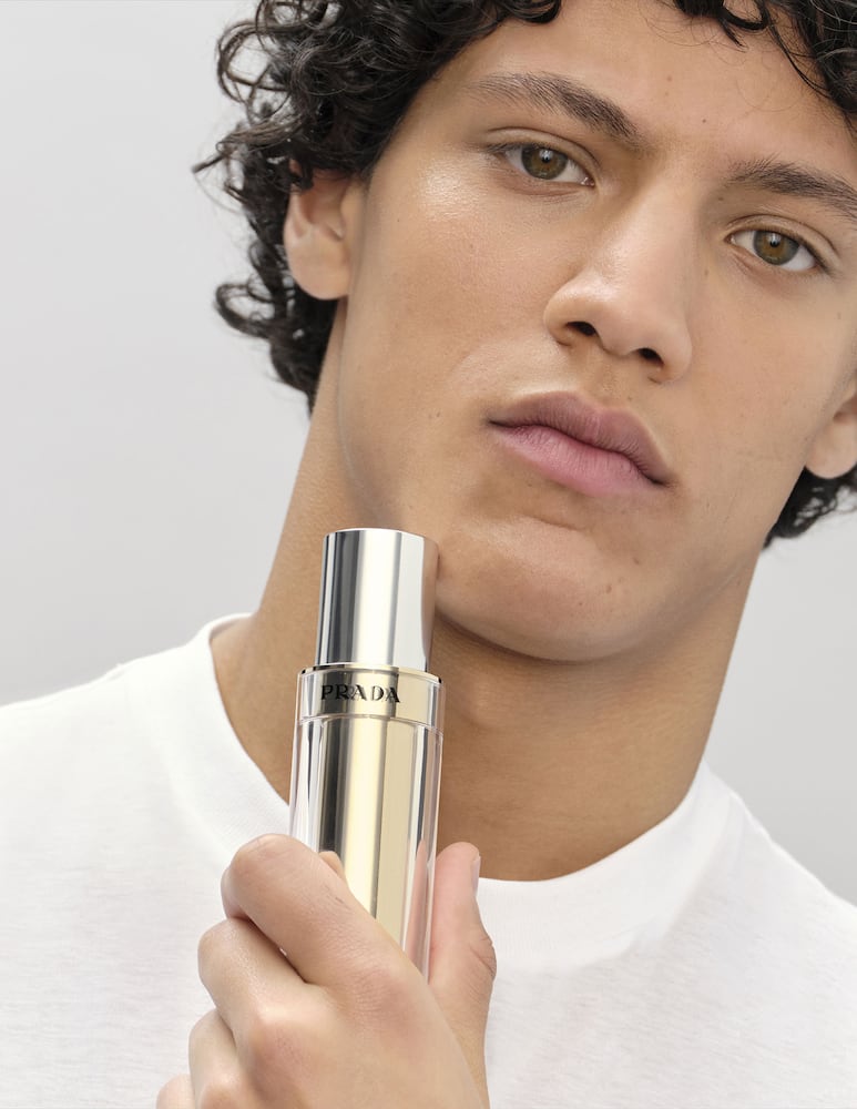 Prada Augmented Skin The Serum - immagine 4 Prada Augmented Skin The Serum - immagine 4
