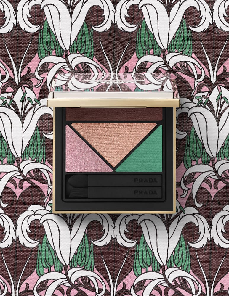Prada Color Dimensions Durable Multi-Effect Eyeshadow - immagine 3 Prada Color Dimensions Durable Multi-Effect Eyeshadow - immagine 3