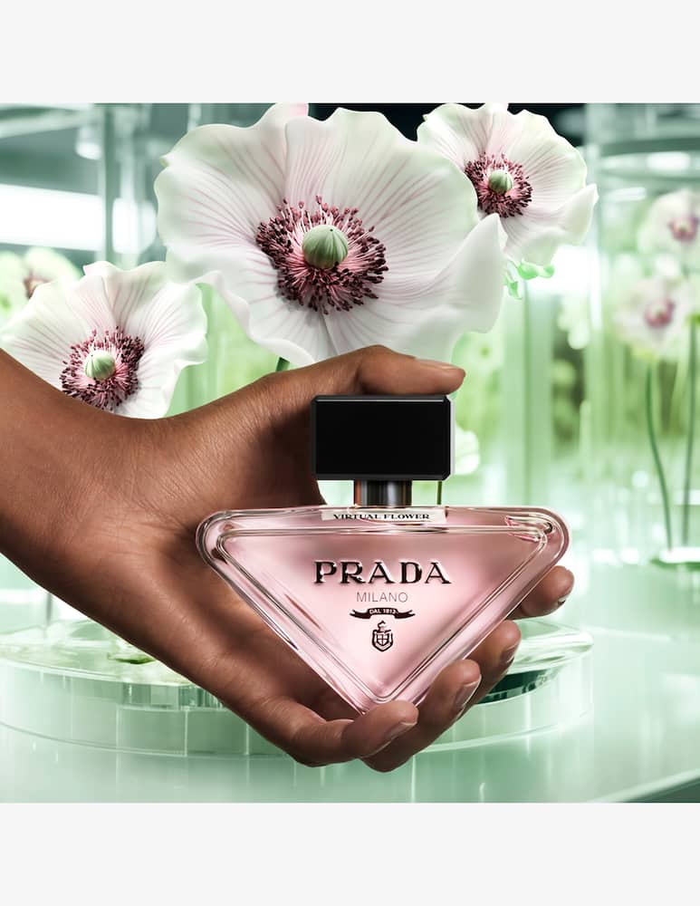 Prada Prada Paradoxe Virtual Flower Eau de Parfum - picture 5 Prada Prada Paradoxe Virtual Flower Eau de Parfum - picture 5