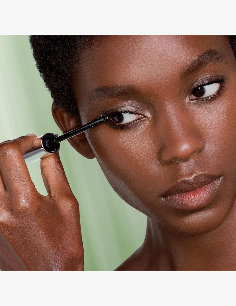 Prada Pradascope Lash Extending Volume Mascara - immagine 3 Prada Pradascope Lash Extending Volume Mascara - immagine 3