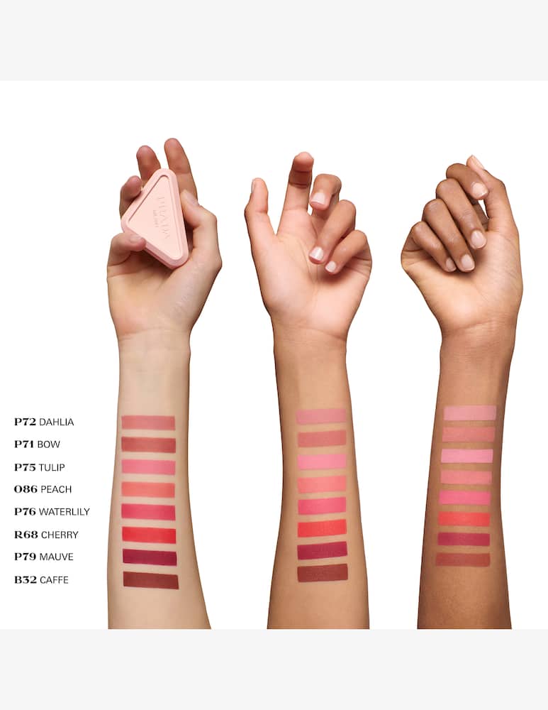 Prada Prada Touch Cream-to-Powder Blush - immagine 4 Prada Prada Touch Cream-to-Powder Blush - immagine 4