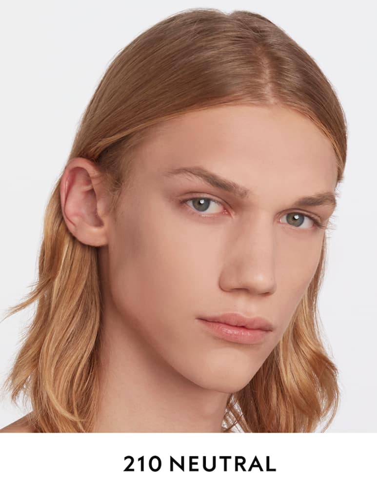 Gucci Matt Liquid Foundation SPF 15 - immagine 4 Gucci Matt Liquid Foundation SPF 15 - immagine 4