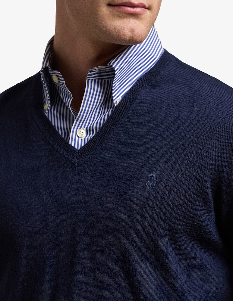 Polo Ralph Lauren Maglia scollo a v in lana merino - immagine 4 Polo Ralph Lauren Maglia scollo a v in lana merino - immagine 4