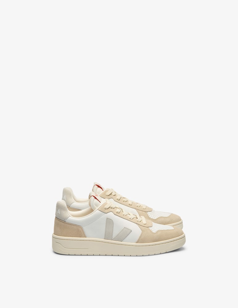Veja Sneakers V-82 - immagine 1 Veja Sneakers V-82 - immagine 1