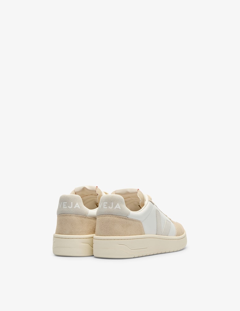 Veja Sneakers V-82 - immagine 3 Veja Sneakers V-82 - immagine 3