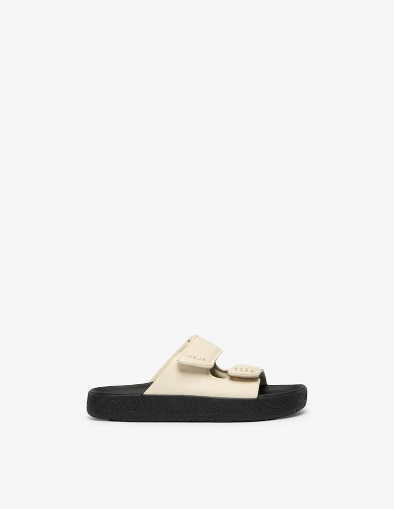 rinascente Veja Etna bold flat sandals
