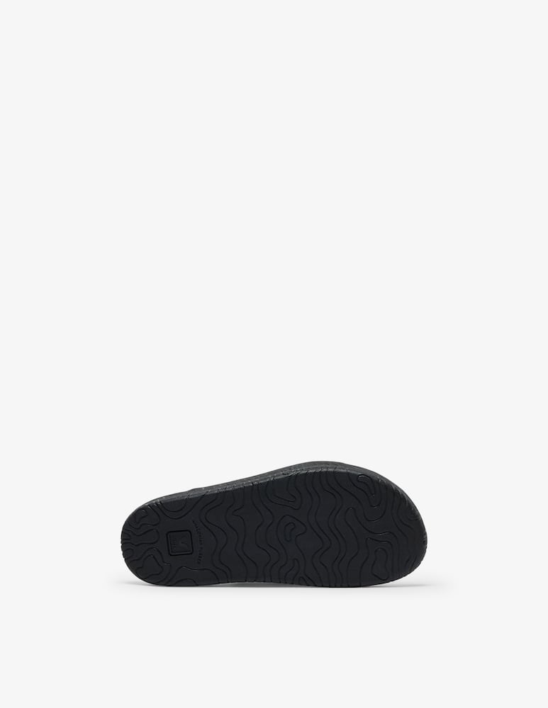 rinascente Veja Etna bold flat sandals