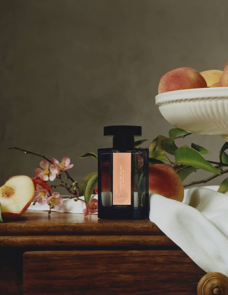 L'Artisan Parfumeur À Fleur de Pêche Eau de Parfum - immagine 2 L'Artisan Parfumeur À Fleur de Pêche Eau de Parfum - immagine 2